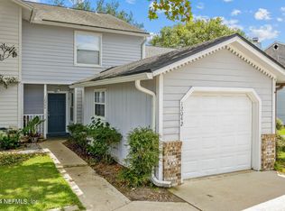 12042 Cobblewood Ln N, Jacksonville, FL 32225