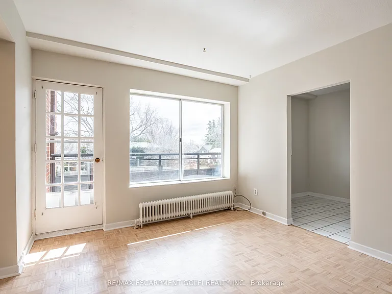 2433 1st St #9 — Photo 24