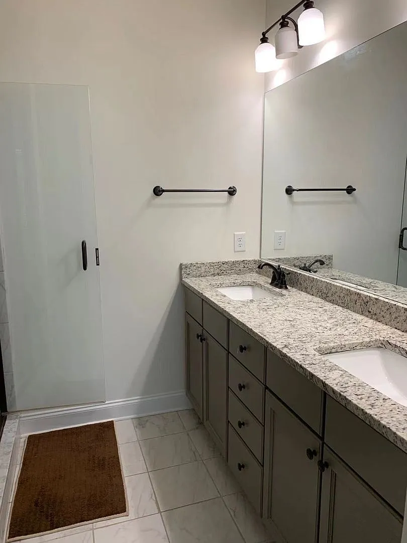 2037 Stephanie Court — Photo 3