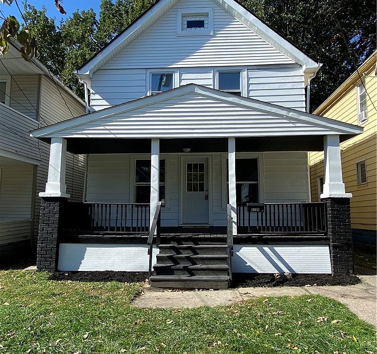 1st image of 2196 W 103rd St