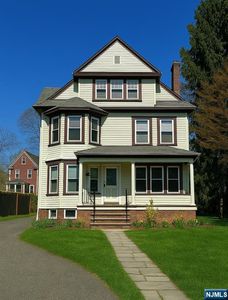 84 Elm St, Montclair, NJ, 07042