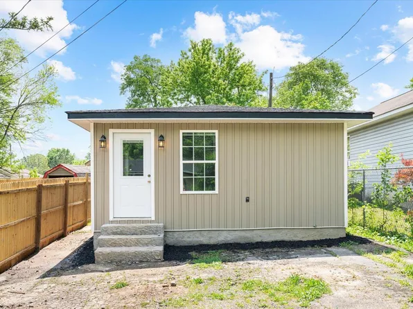 1108 Dozier St, Dalton, GA 30721