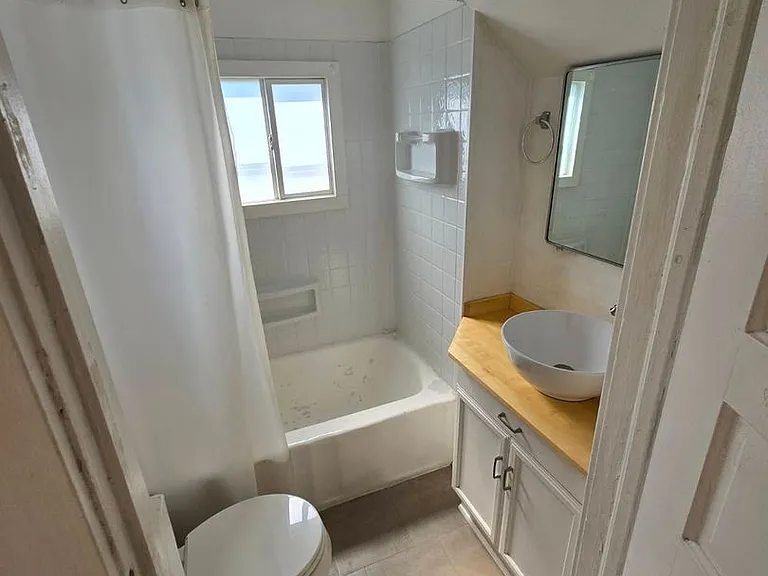 2821 Wicklow St — Photo 4