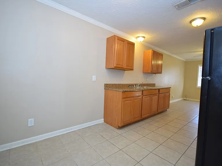 132 Wilson St — Photo 6