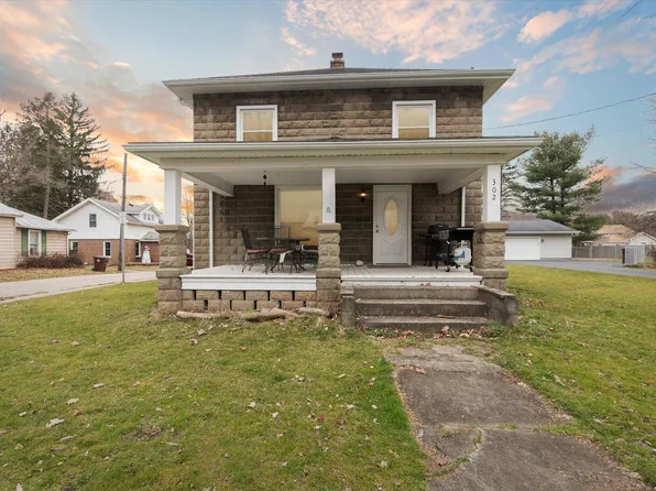 302 E Grove St, Parma, MI 49269