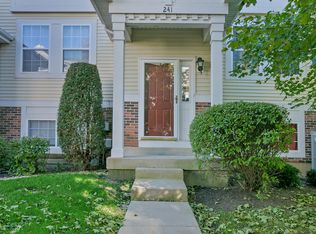 241 Holiday Ln, Hainesville, IL 60073