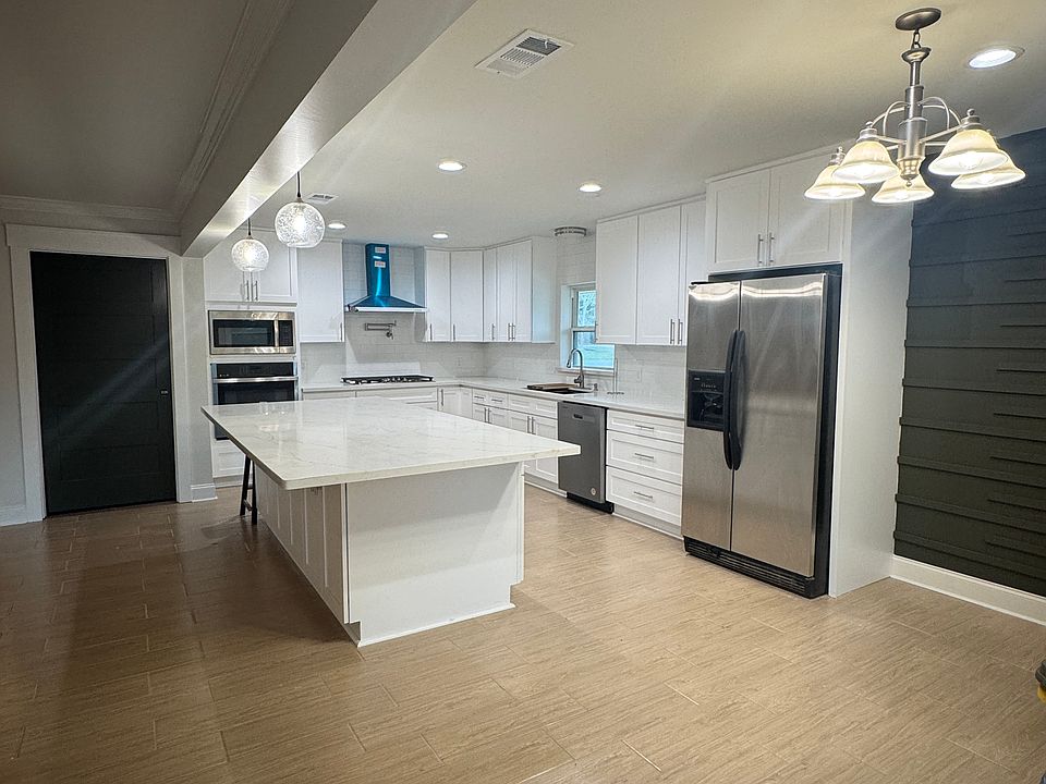 1st image of 1156 Tara Blvd