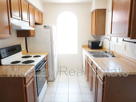 2nd image of 10610 S 48th St Unit 2015