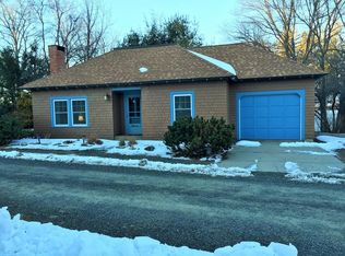 3 Matoon St, Amherst, MA 01002