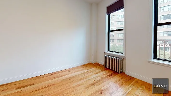 Rented by Bond New York | media 2