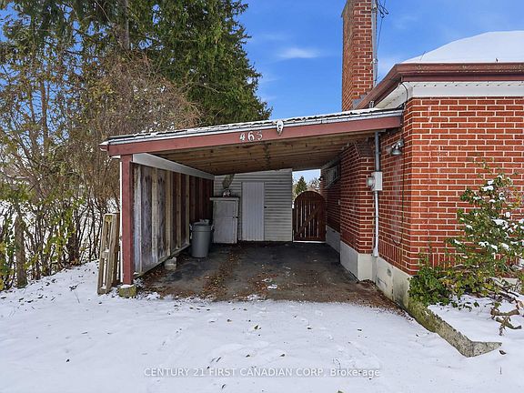 4th image of 465 Boler Rd