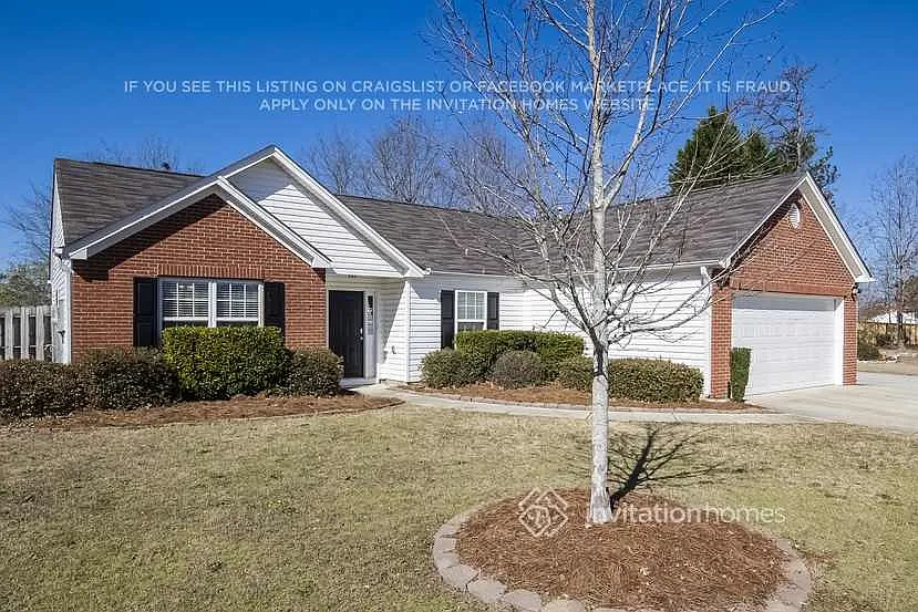 806 Stonecrest Ct Loganville, GA 30052 — Photo 2