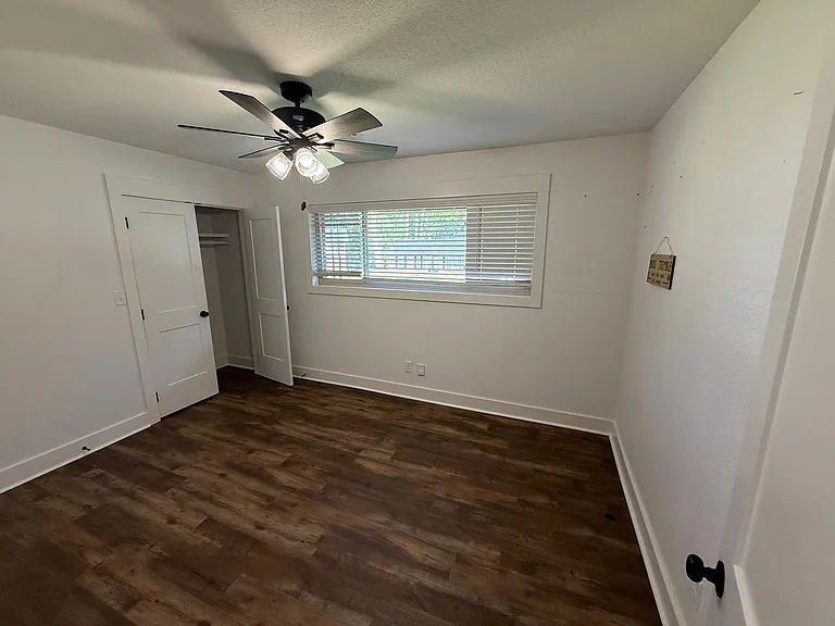 623 Dyer Cir — Photo 7