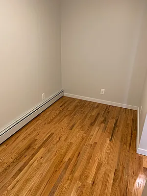 Rented by Voro New York | media 28