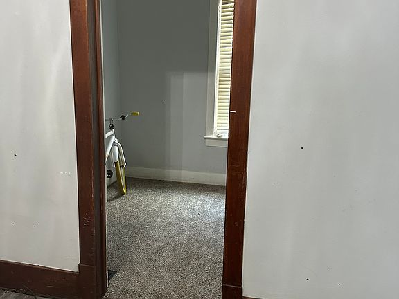 2nd image of 543 E 13th St APT 1