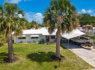 3141 NE Spruce Ridge Avenue, Jensen Beach, FL 34957