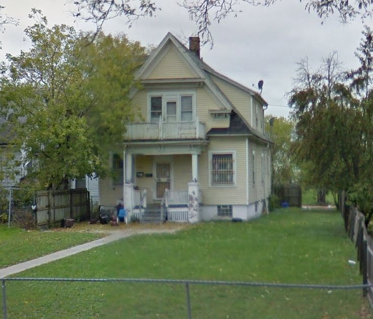 1st image of 2911A N 6th St