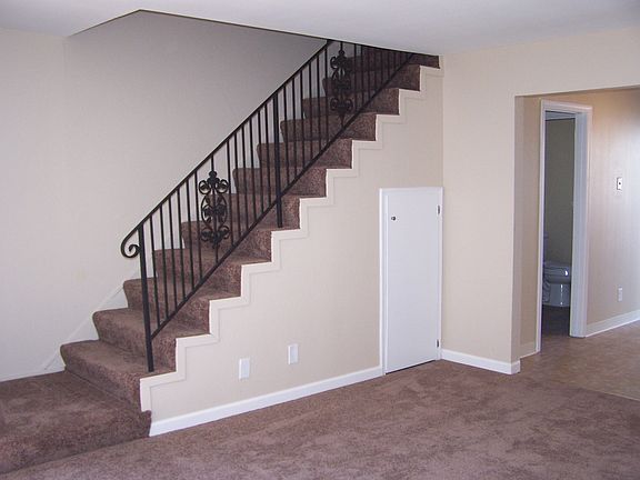3rd image of 433 Harlan St #A