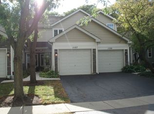 1157 Regency Dr, Schaumburg, IL 60193