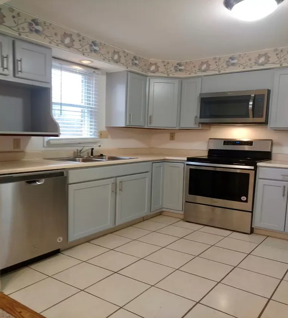 Millersport Apartments — Photo 4