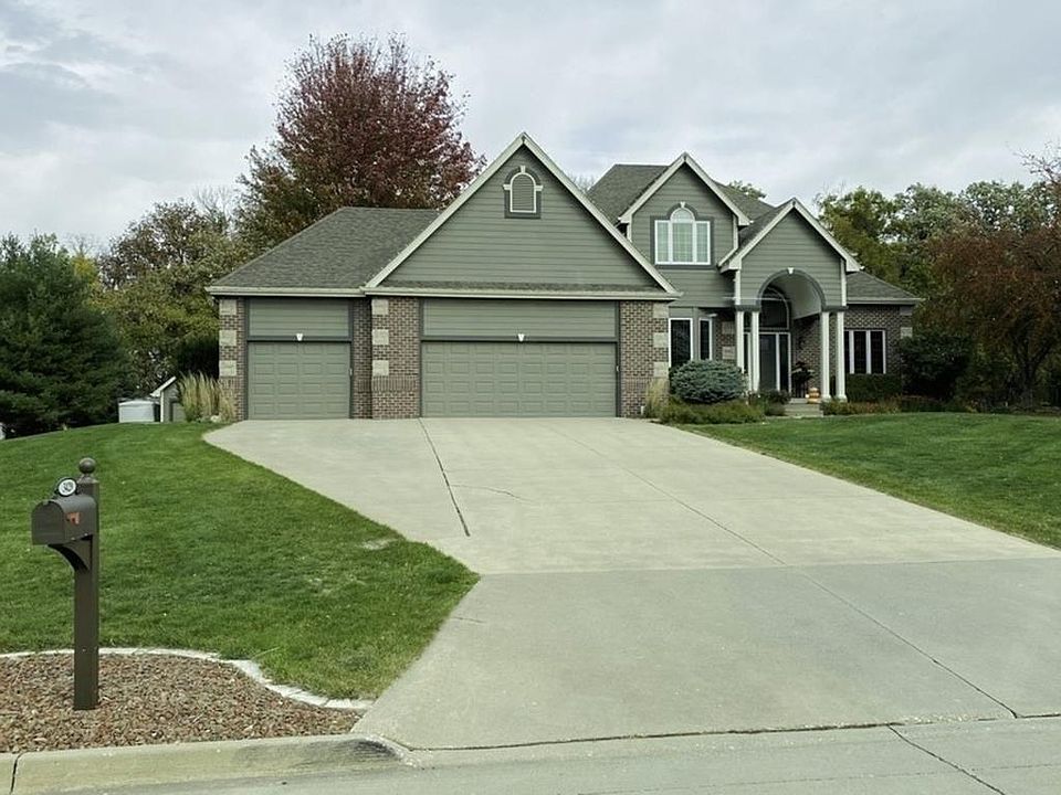 1st image of 3429 NW 82nd Pl