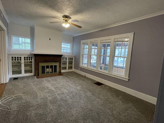2nd image of 640 Magee Ave #1