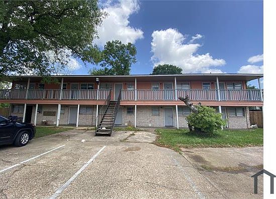 1st image of 893 Campus St #202-205