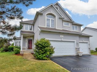 265 Morgan Valley Dr, Oswego, IL