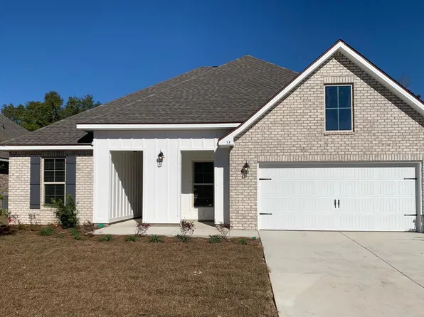 53 Flora Ln, Freeport, FL 32439
