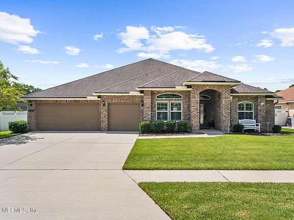 4th image of 512 E KINGS COLLEGE Drive
