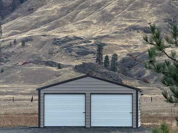 17 Sorona Way E, Tonasket, WA 98855