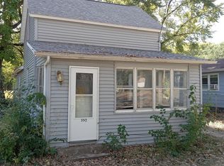 550 21st Ave, Rock Island, IL