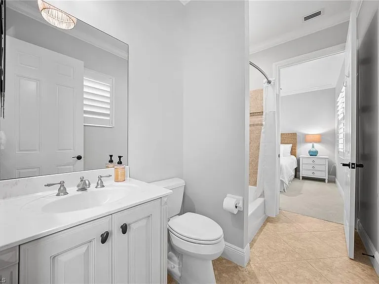 9205 Museo Cir #201 — Photo 15