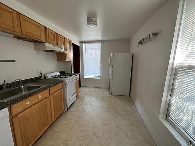 108 3rd St #1 — Photo 13