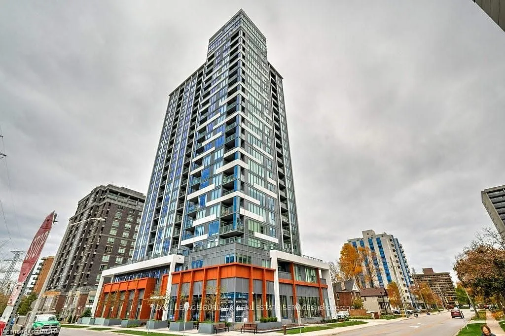 2 bed, $3,350 — Photo 1