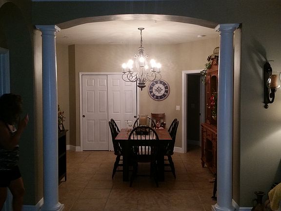 4th image of 5611 Chelsey Ln APT 201