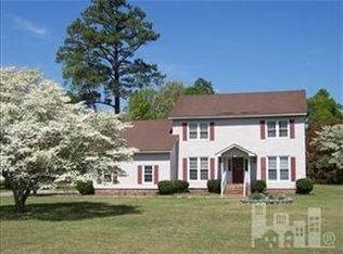410 Lakeside Dr, Riegelwood, NC 28456