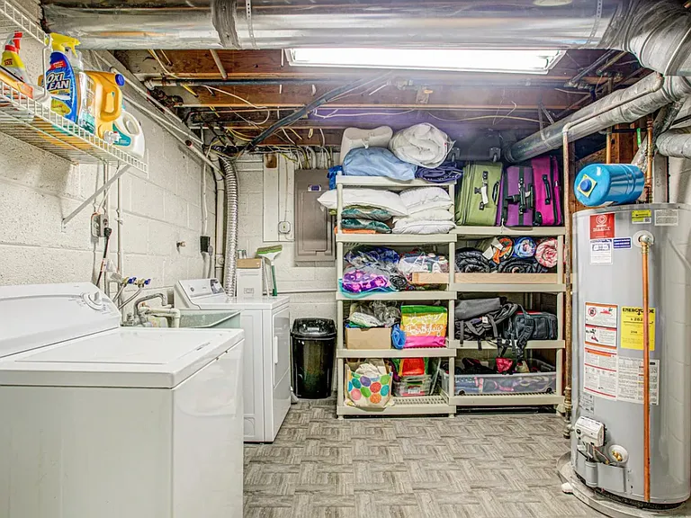 7811 Greeley Blvd — Photo 39