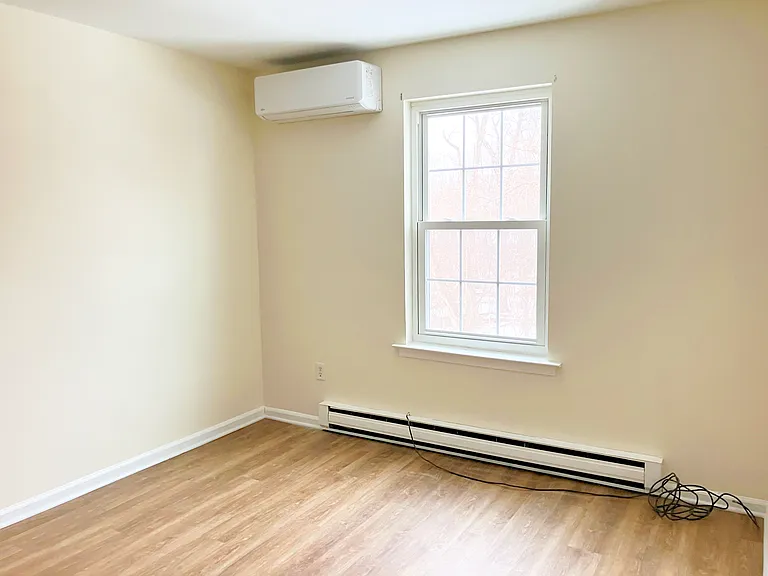 21 Evelyn Ln — Photo 22