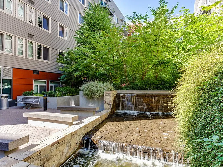 Central landscaped courtyards