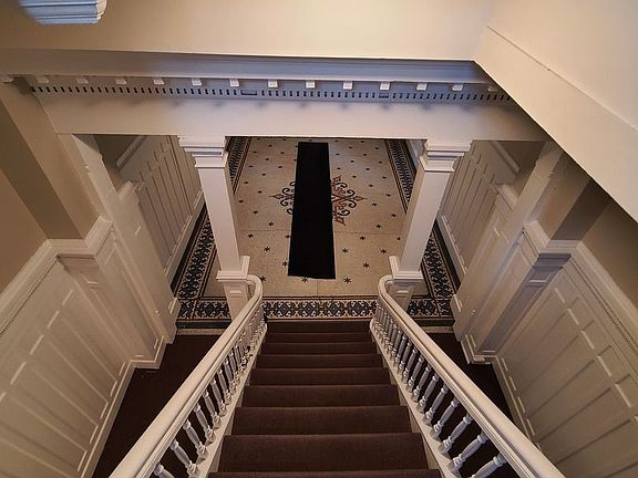 4th image of 1401 N Saint Clair St #4D
