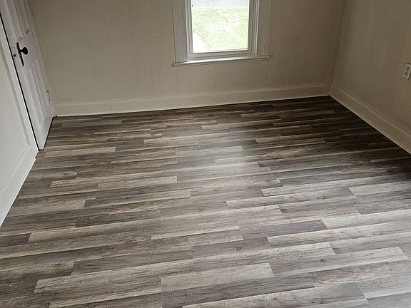 4th image of 154 E Main St #1