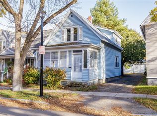 140 Oakland St, Rochester, NY 14620