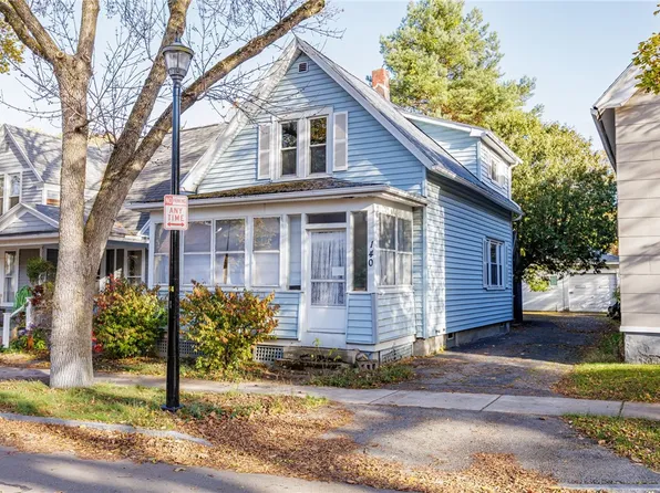 140 Oakland St, Rochester, NY 14620