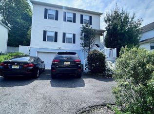 109 Ramapo Valley Rd, Mahwah, NJ 07430