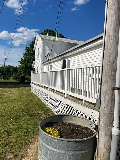 1 bed, 1215 sqft, $1,200 — Photo 2