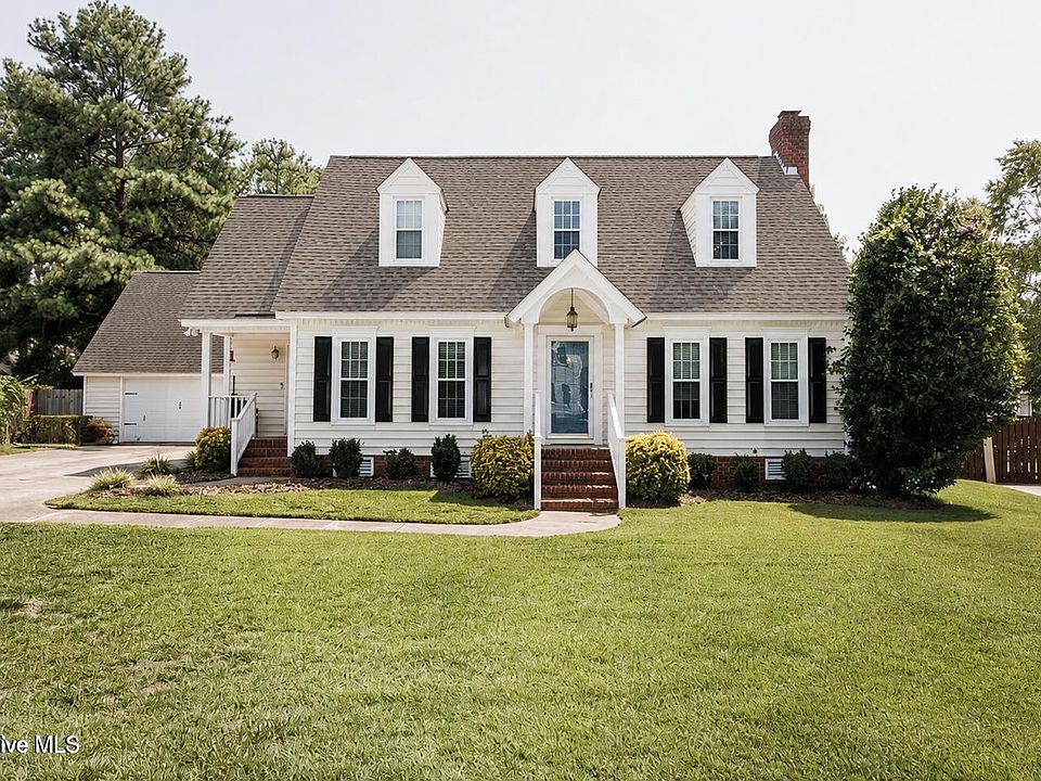 1st image of 3913 Hampton Drive