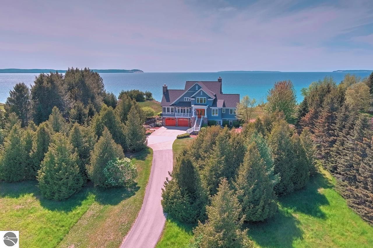 949 N Duck Lake Trl, Leland, MI 49654 Zillow