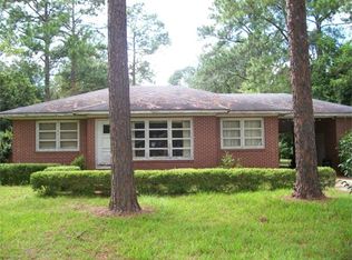 1824 3rd St SE, Moultrie, GA 31768