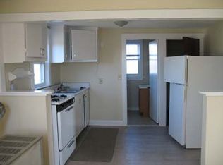 31 Bay St #2, Portsmouth, RI 02871